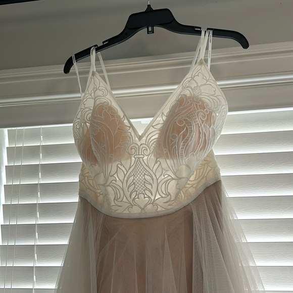 WILLOWBY by WATTERS Harper Wedding Dress Size 12 Z310 - Picture 6 of 13